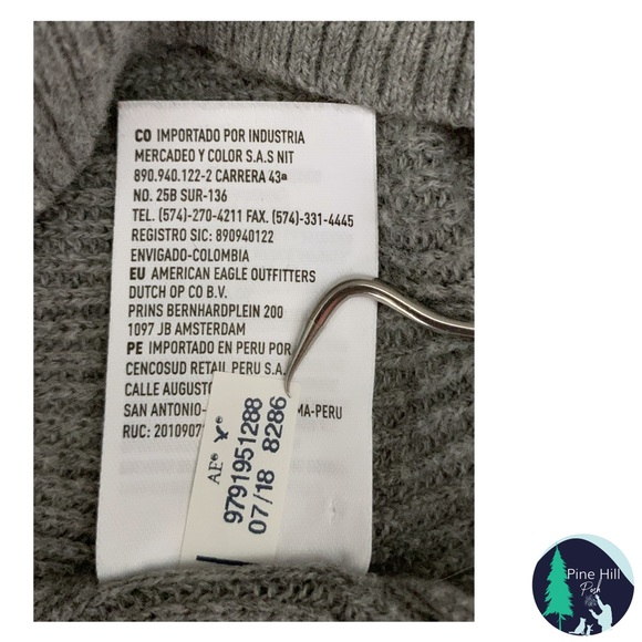 SOLD American Eagle Sweater Small Gray Crew Henley Long Sleeve Lightweight EUC - Picture 7 of 9